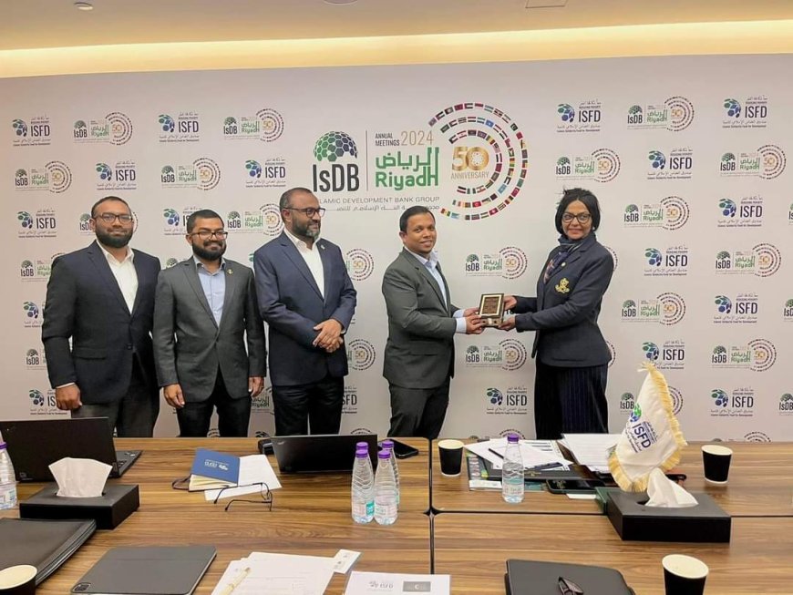 Maldives Delegation Engages in Talks on Islamic Finance at IsDB Annual Meetings