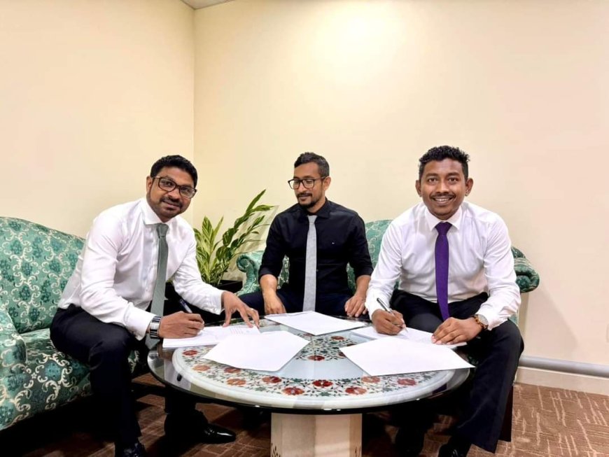 ‘ދައުލަތުގެ ދަރަންޏާބެހޭ ބިލު’ ހުށަހެޅުމަށްފަހު މެމްބަރު މަމްދޫޚްގެ ފާޑުކިއުން ކުރީސަރުކާރަށް