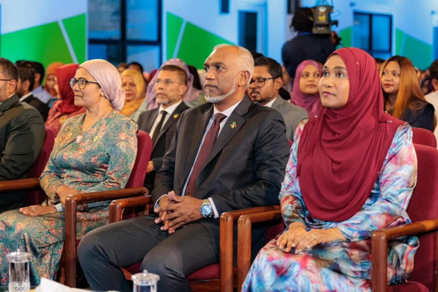 ރައީސް ޑރ. މުޙައްމަދު މުޢިއްޒު: ފަރުޟު ފަސްނަމާދަކީ އޮޕްޝަނަކަށް ވެގެން ނުވާނެ